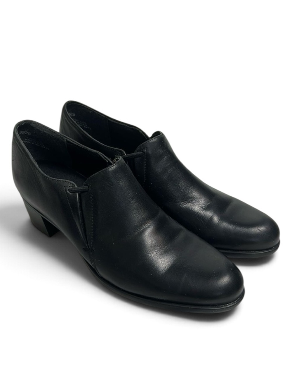 NWOB Munro Black Leather Heeled Loafers Size 7.5 N Narrow